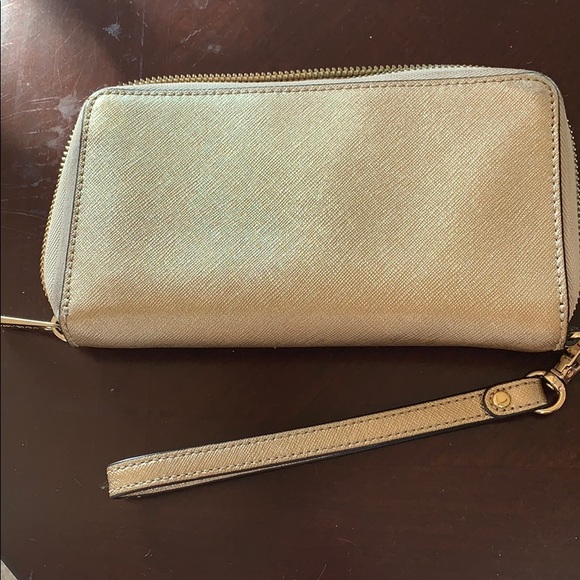 Michael Kors Gold Wristlet Wallet - Picture 5 of 8